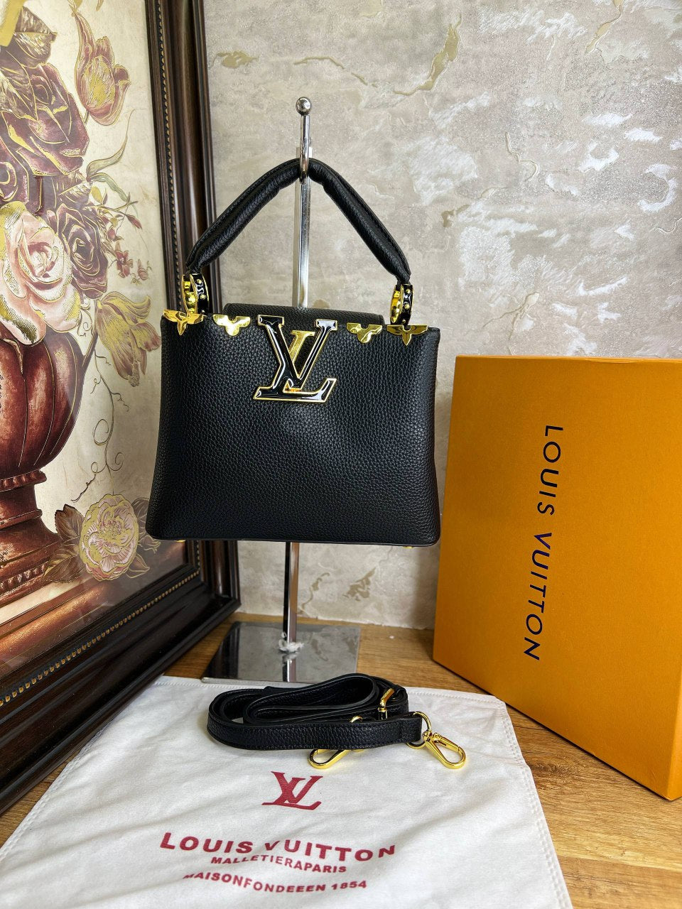 Sac Louis Vuitton Capuccine LV7320