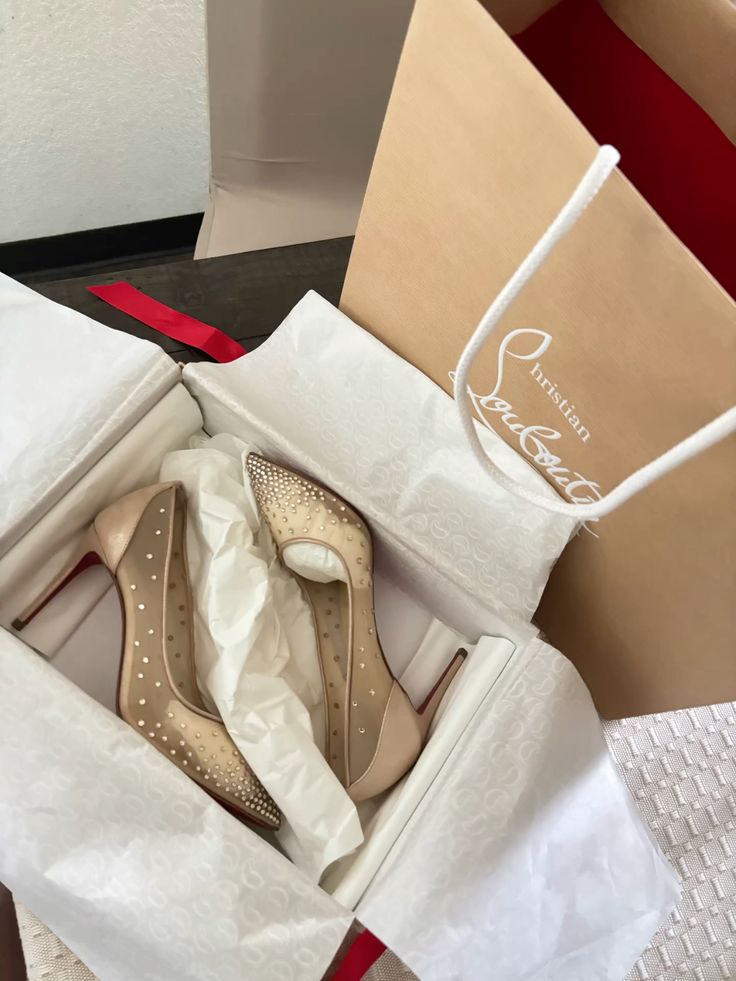 Escarpins de Luxe Christian Louboutin