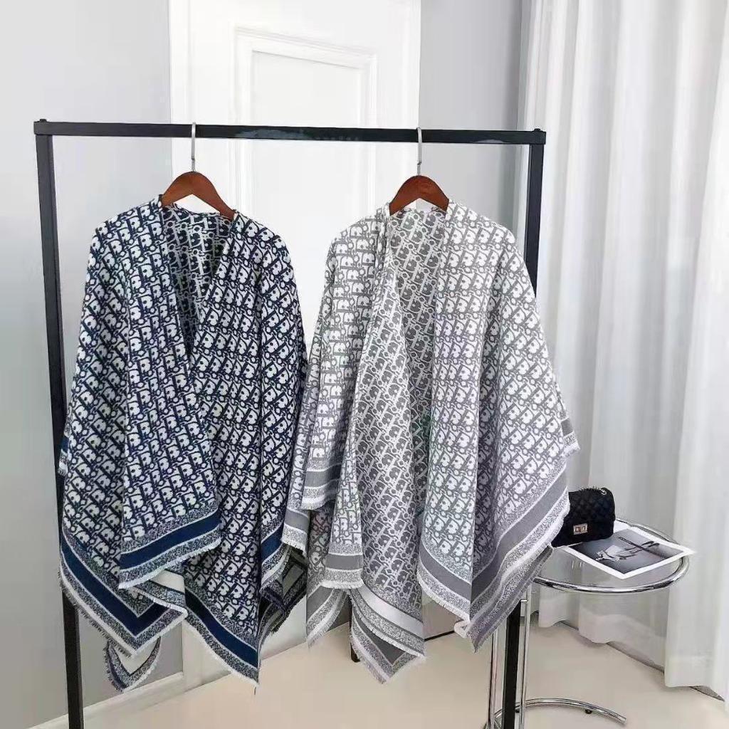 Châles Poncho Christian Dior en Cachemire