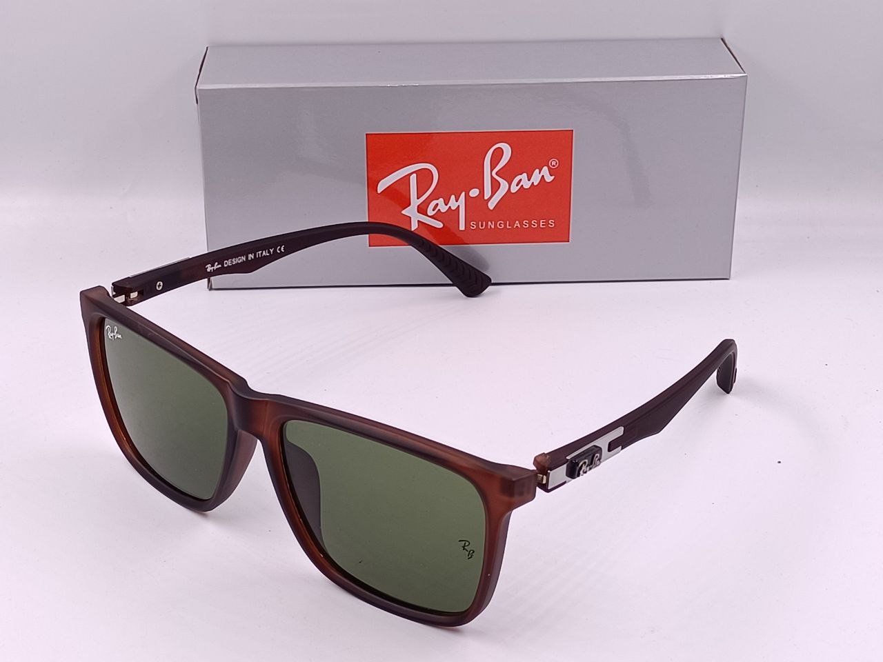 Lunette Solaire Ray Ban RB7633