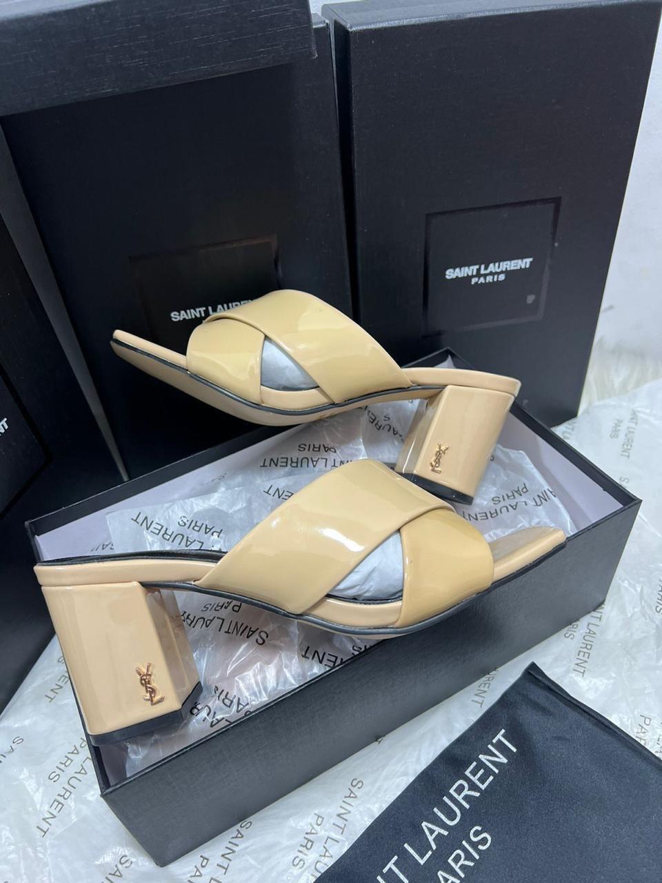 Talon Yves Saint Laurent en Cuir