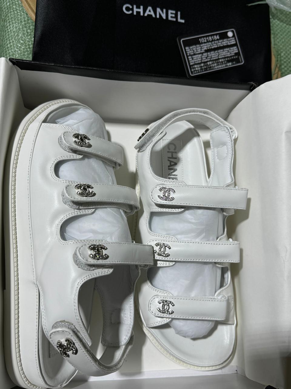 Sandale Chanel â Scratch en Vrai Cuir