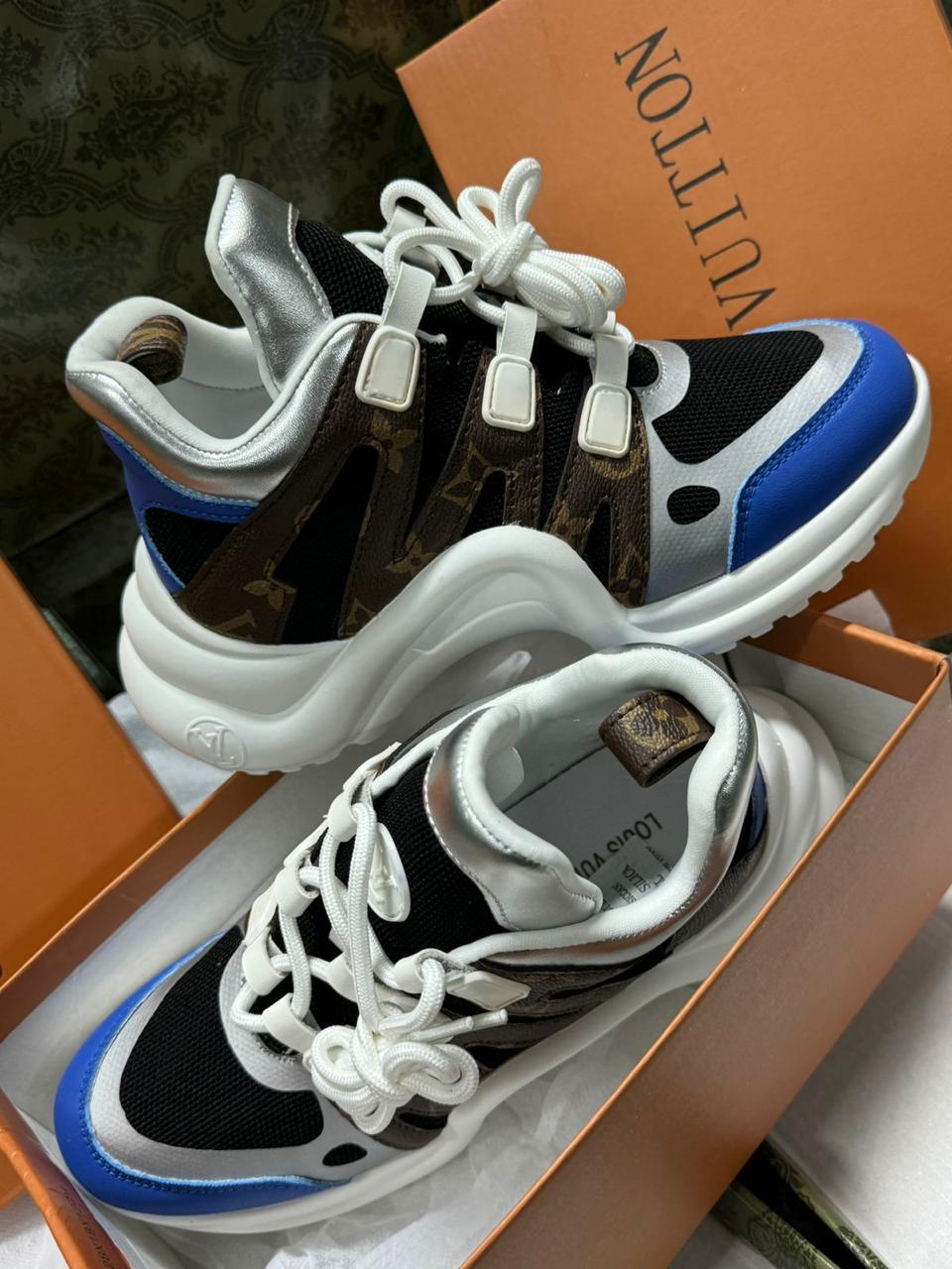 Sneakers Louis Vuitton Archlight Femme en Simili Cuir