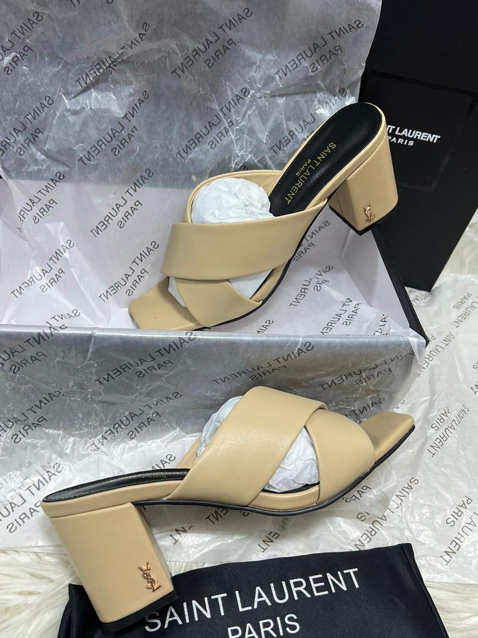 Talon Yves Saint Laurent en Cuir