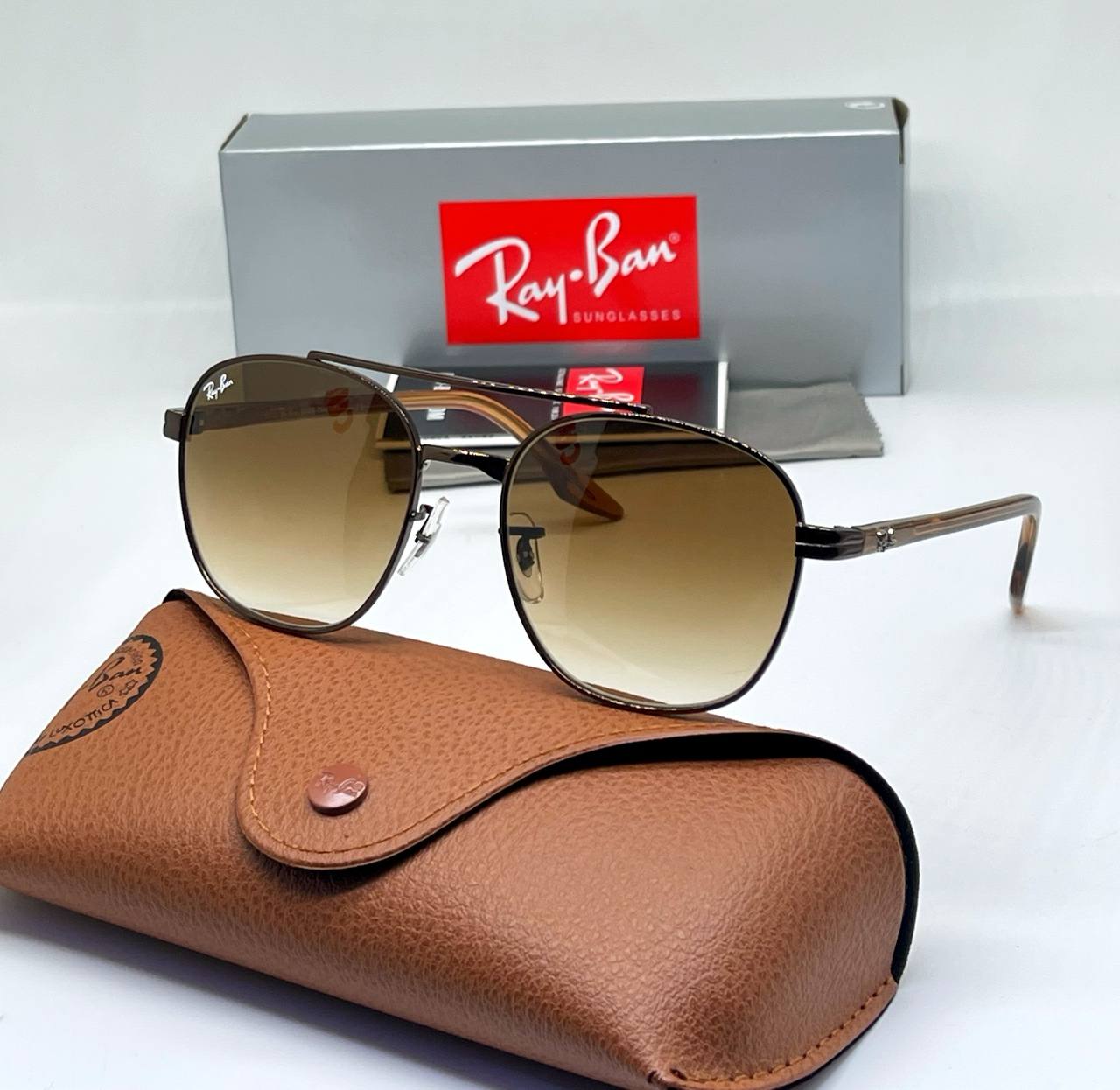 Lunette Solaire Ray Ban RB6742