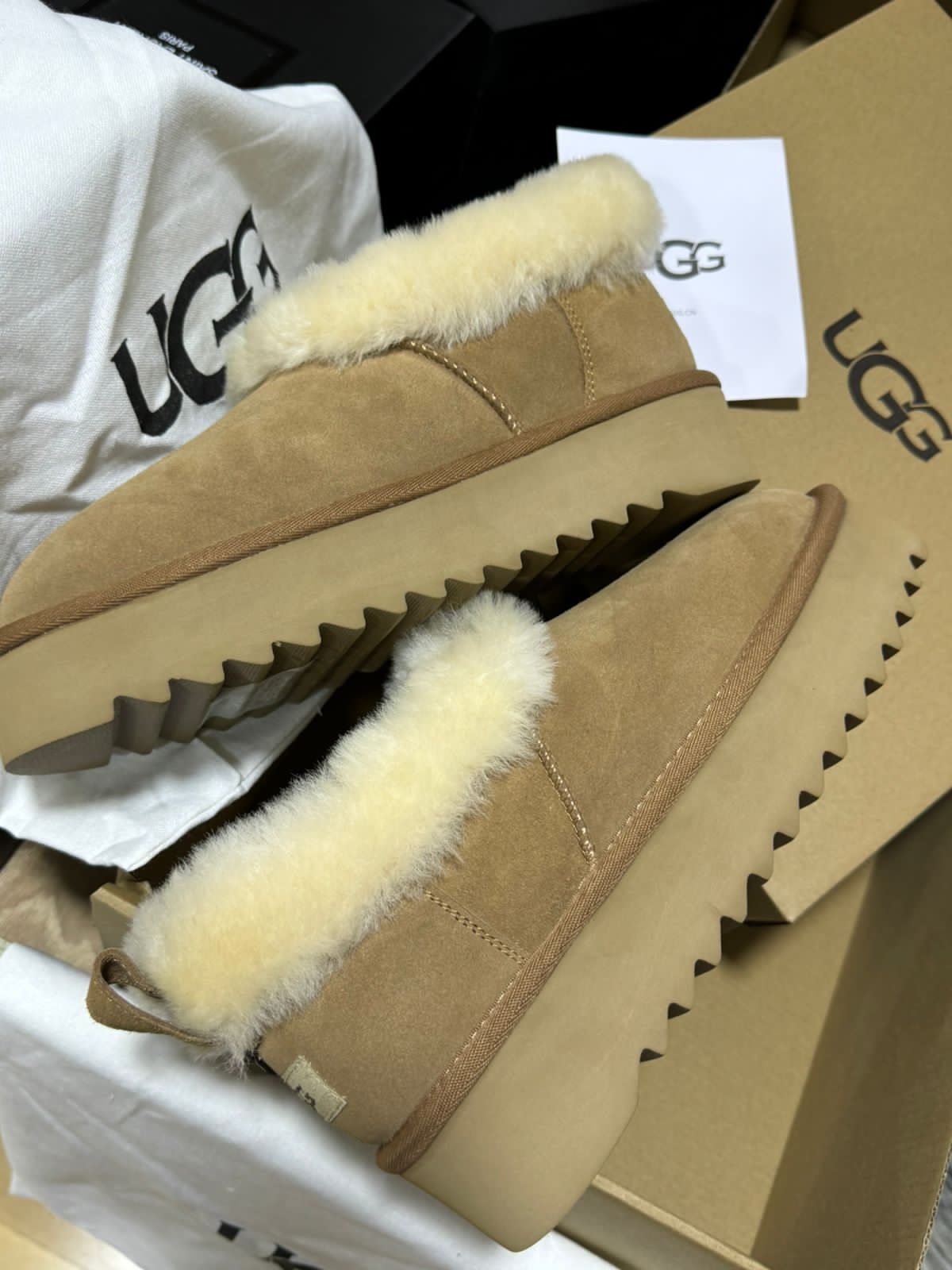 Pantoufle UGG Tendance Pour Femme
