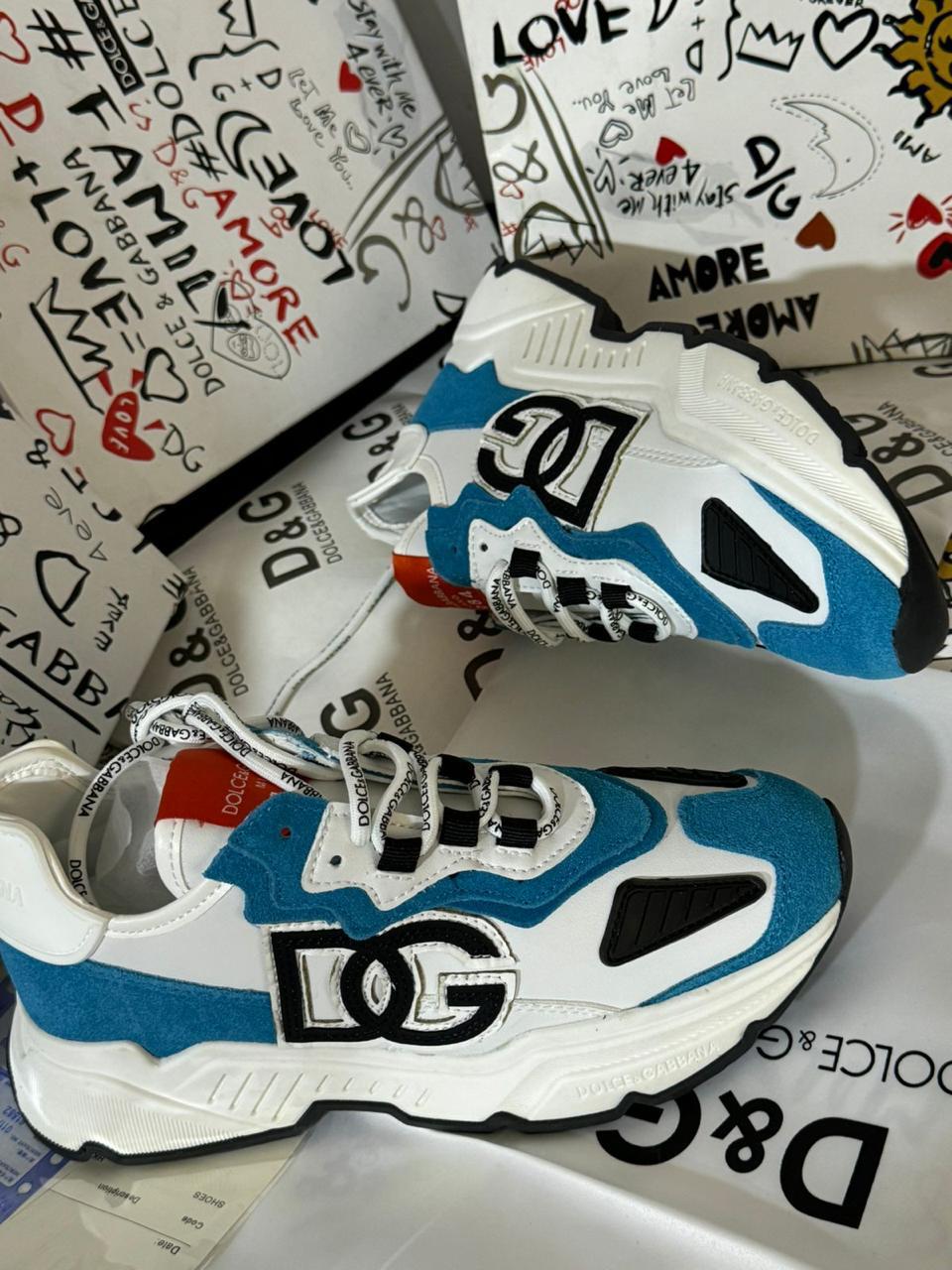 Sneakers Dolce & Gabbana DG7068