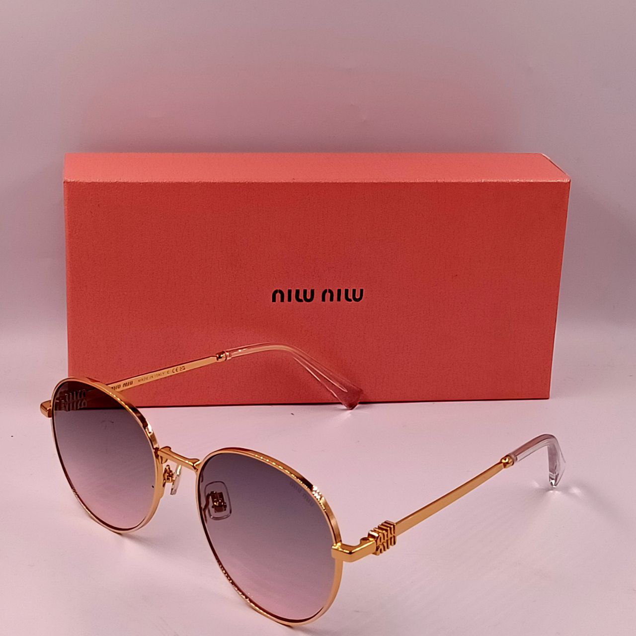 Lunette Solaire Cerculaire Miu Miu