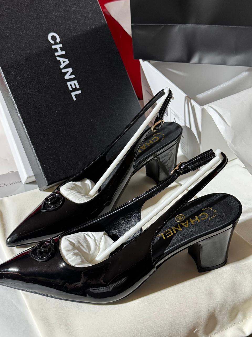 Sandale Chic Chanel en vrai cuir