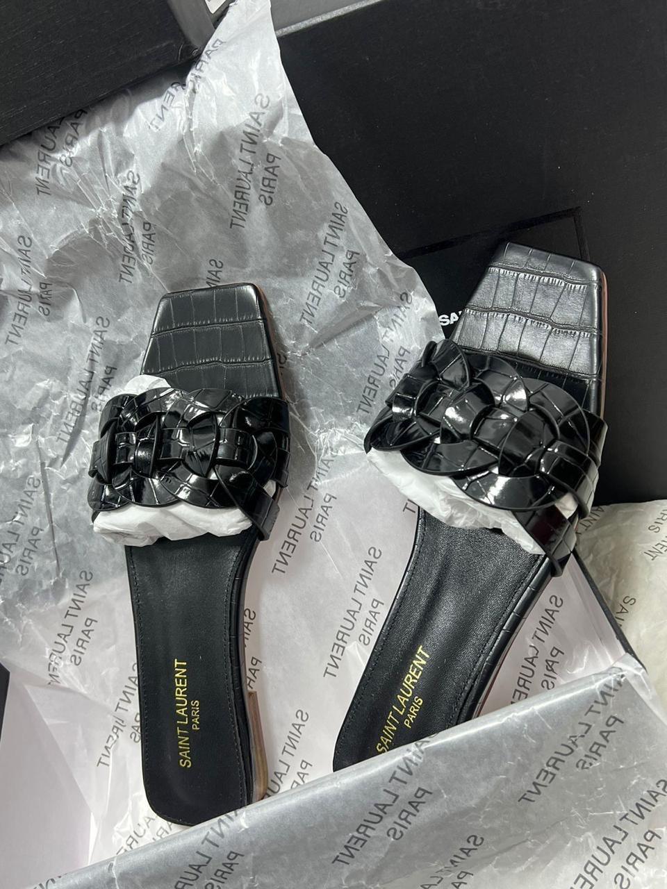 Sandale Yves Saint Laurent Cuir Plate
