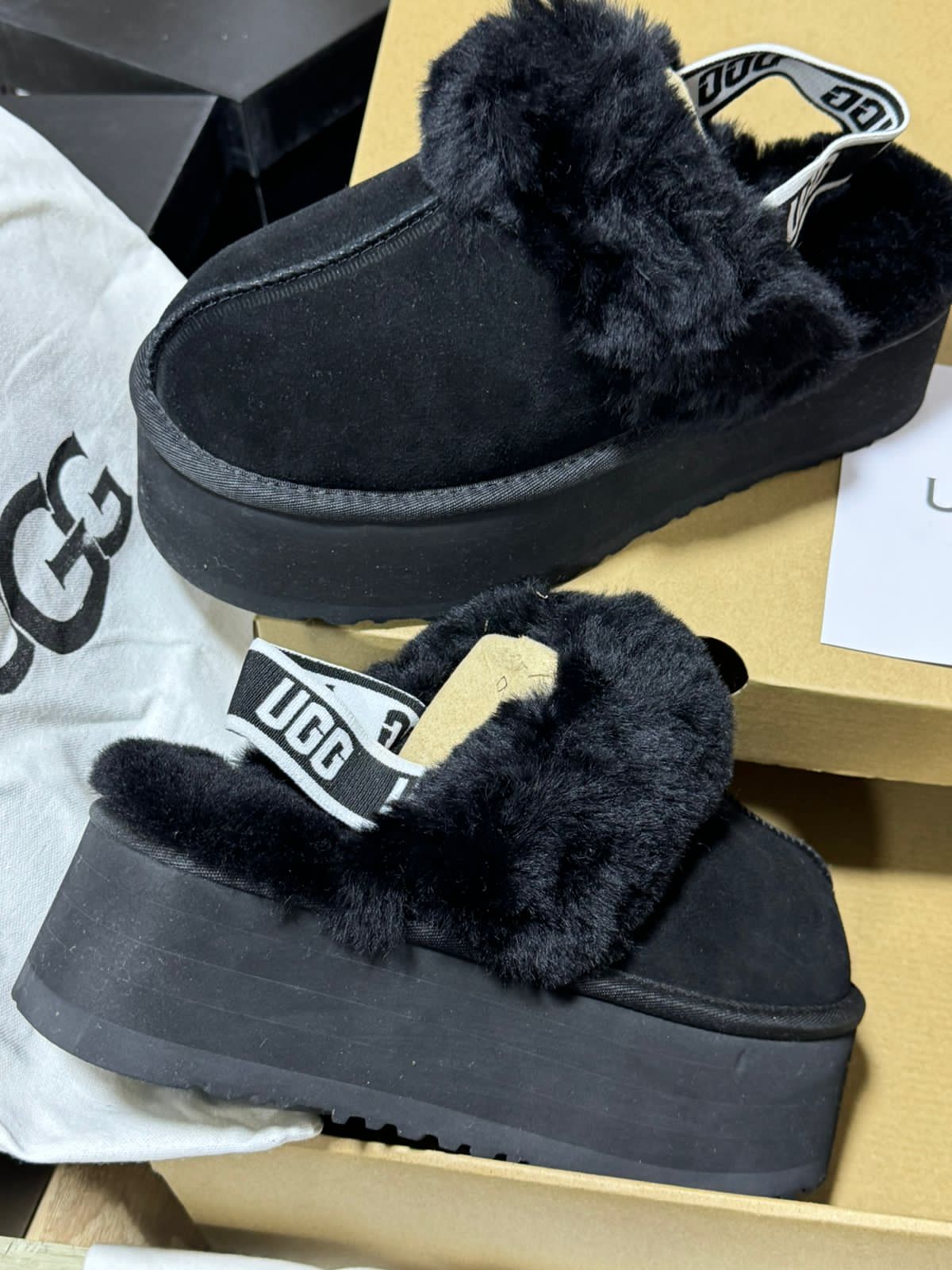 Pantoufle UGG Tendance