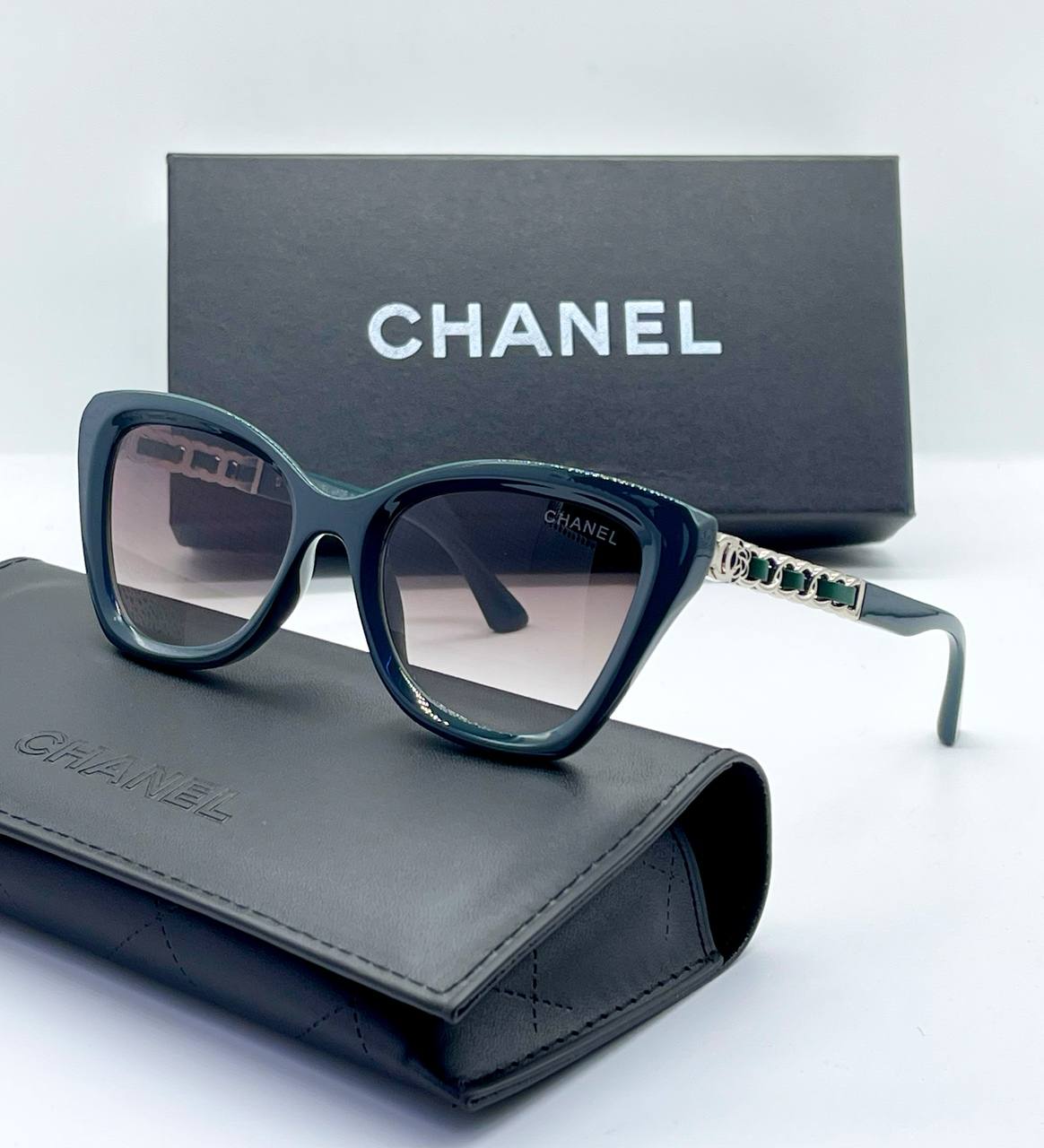 Lunette Solaire Chanel CH7713