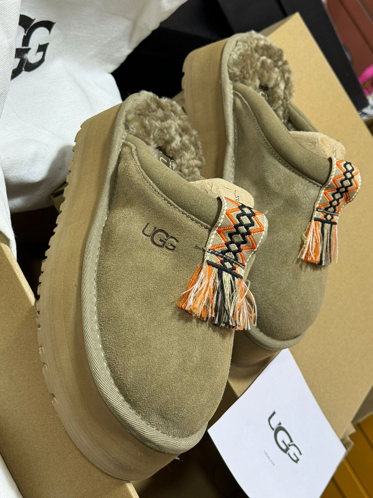 Pantoufle UGG Tendance