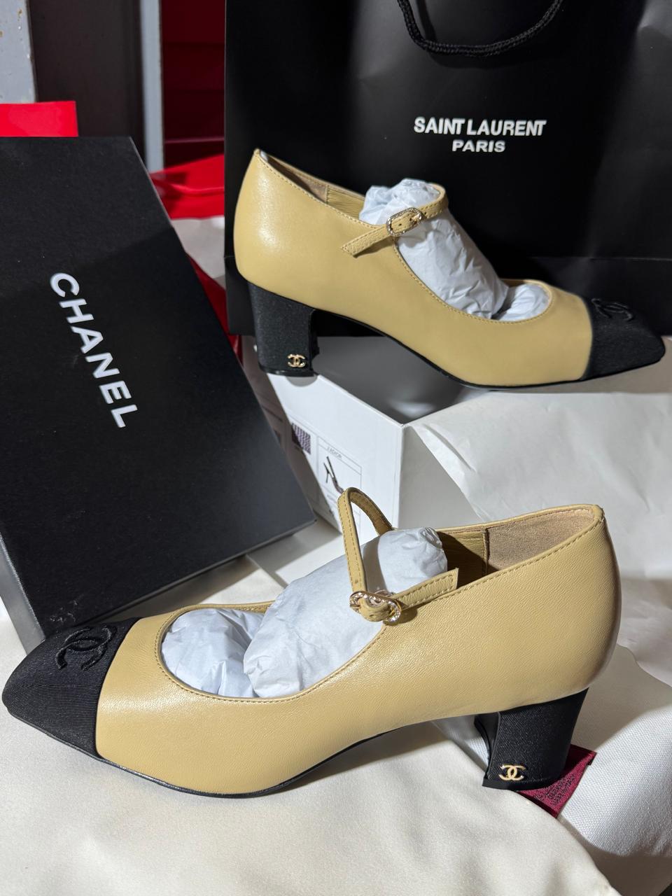 Escarpins Chanel en Vrai Cuir