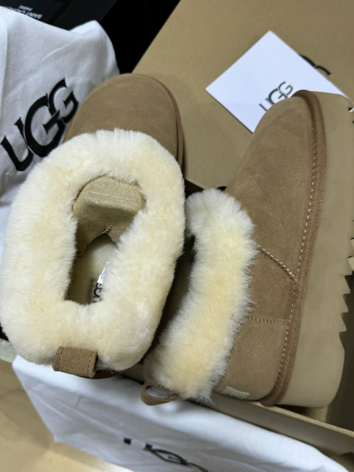 Pantoufle UGG Tendance Pour Femme