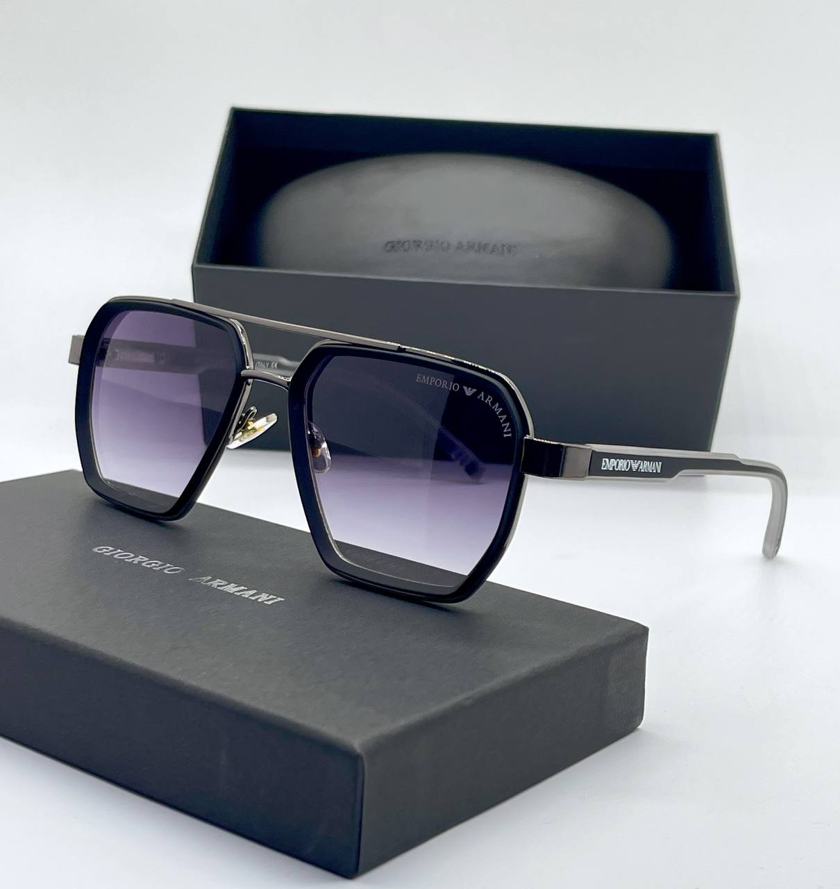 Lunette Solaire Emporio Armani