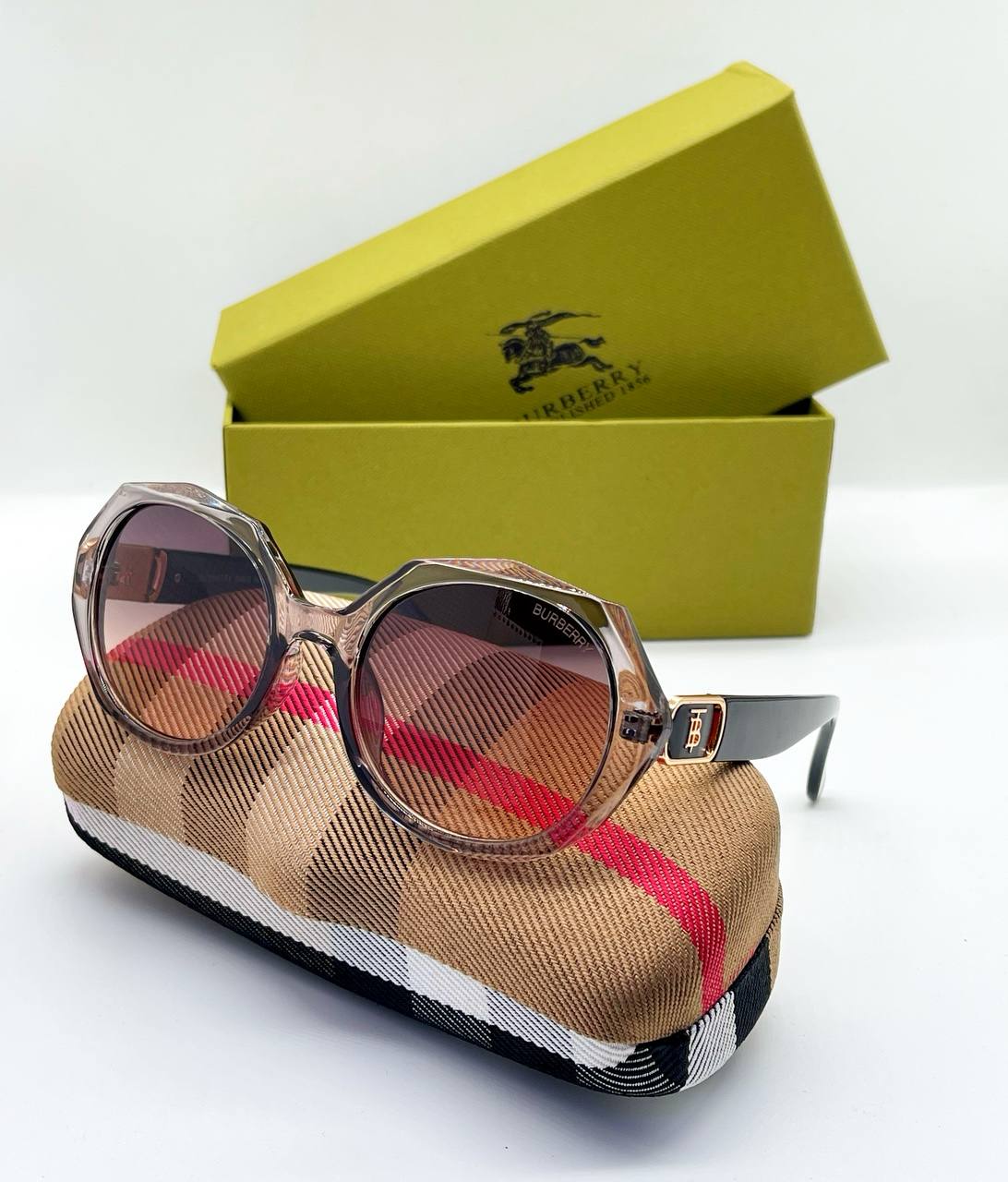 Lunette Solaire Burberry BR7317