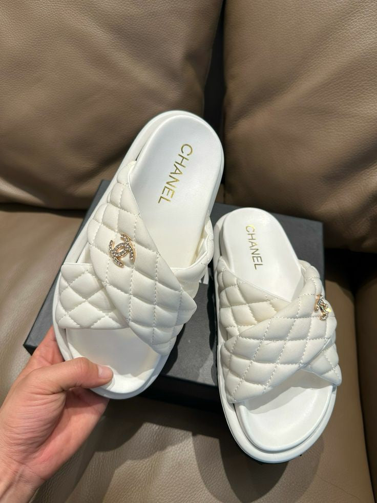 Sandale Chic Chanel