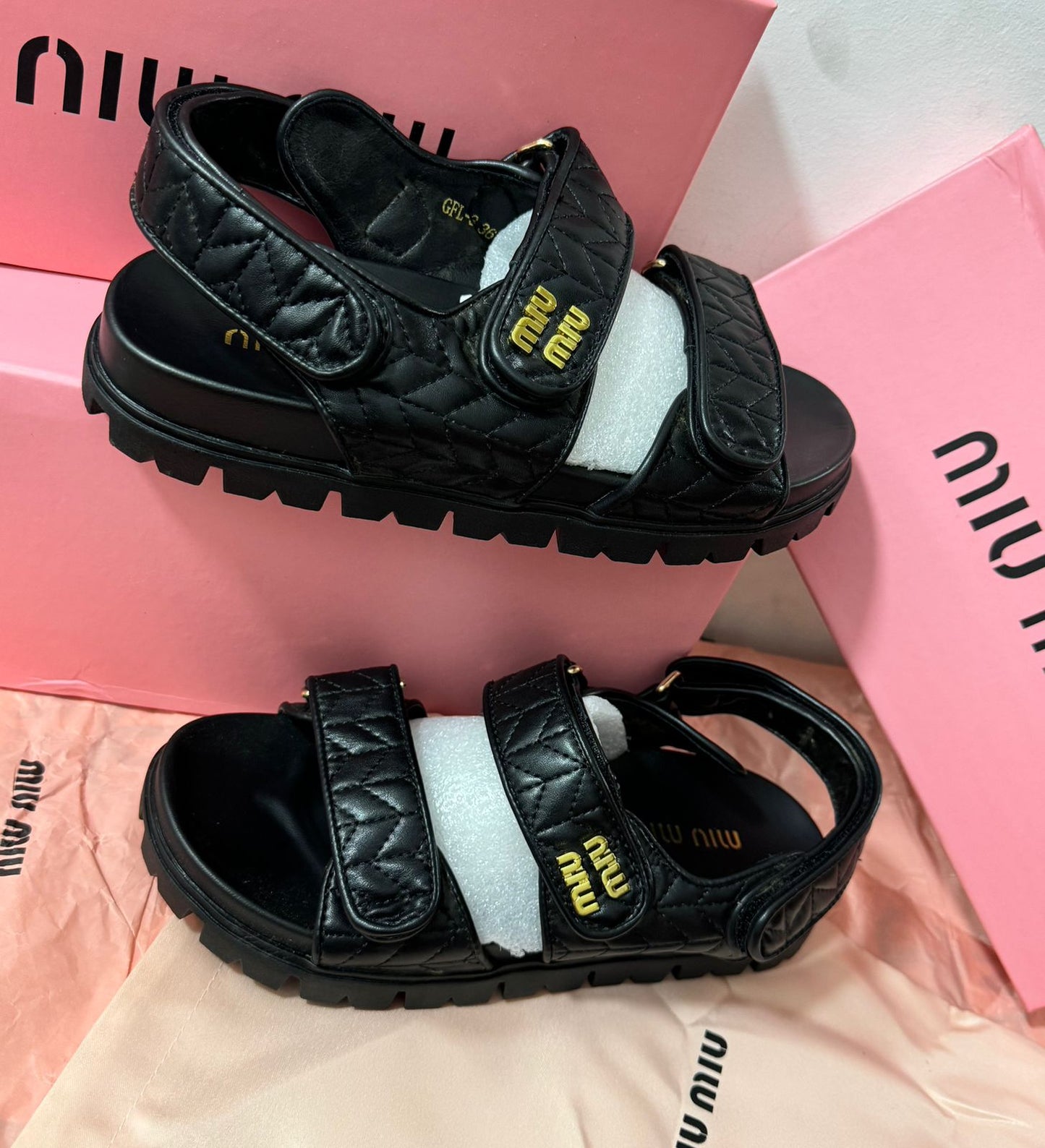 Sandales Miu Miu En Cuir