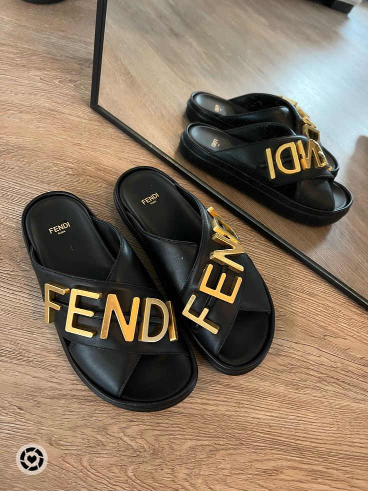 Mule Fendi Fendigraphy En Cuir