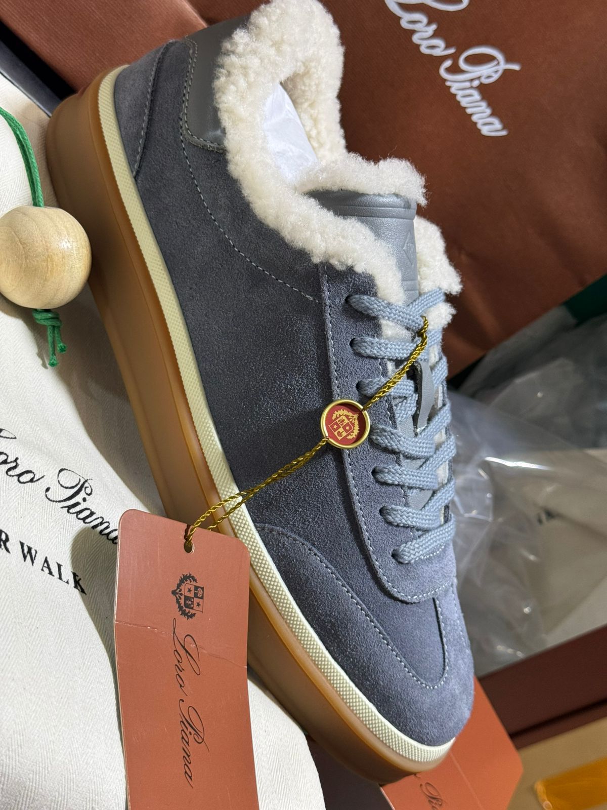 Sneakers Loro Piana en daim doublées en laine
