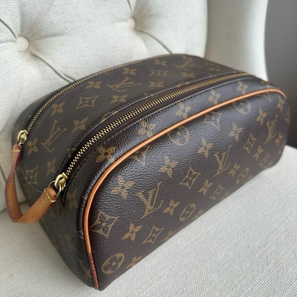 Trousse Louis Vuitton En Vrai Cuir