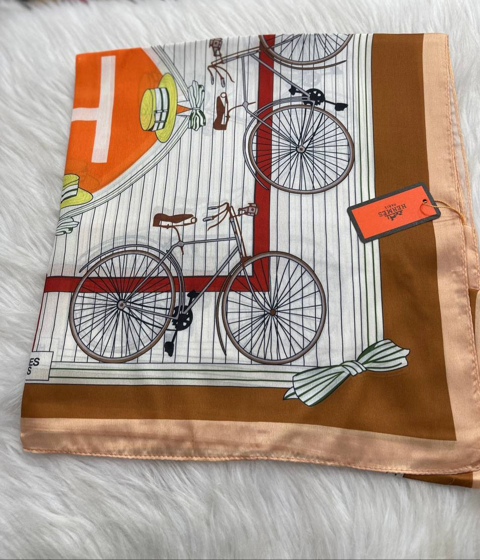 Châles Hermès Semi Soie