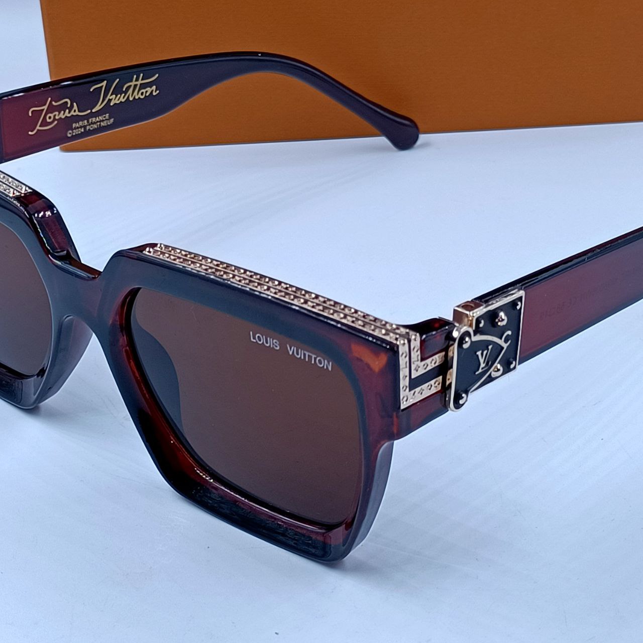 Lunette Solaire Louis Vuitton Millionaire LV6590