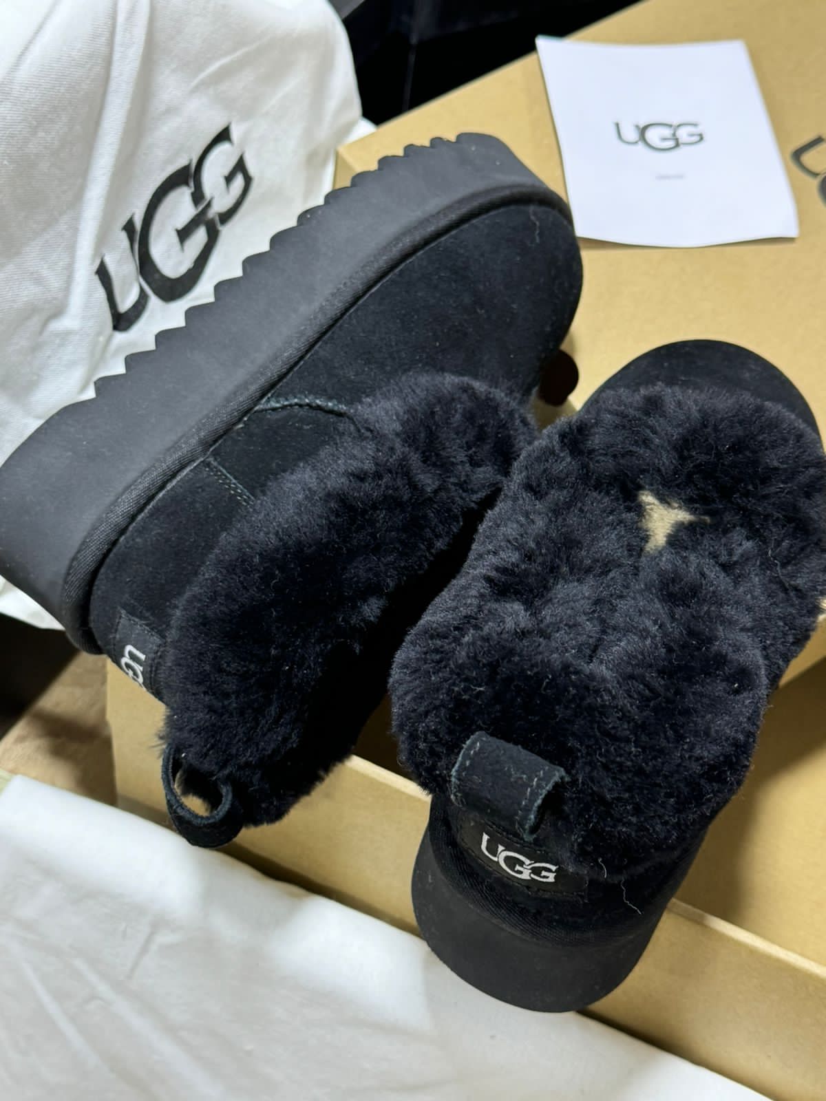 Pantoufle UGG Tendance Pour Femme