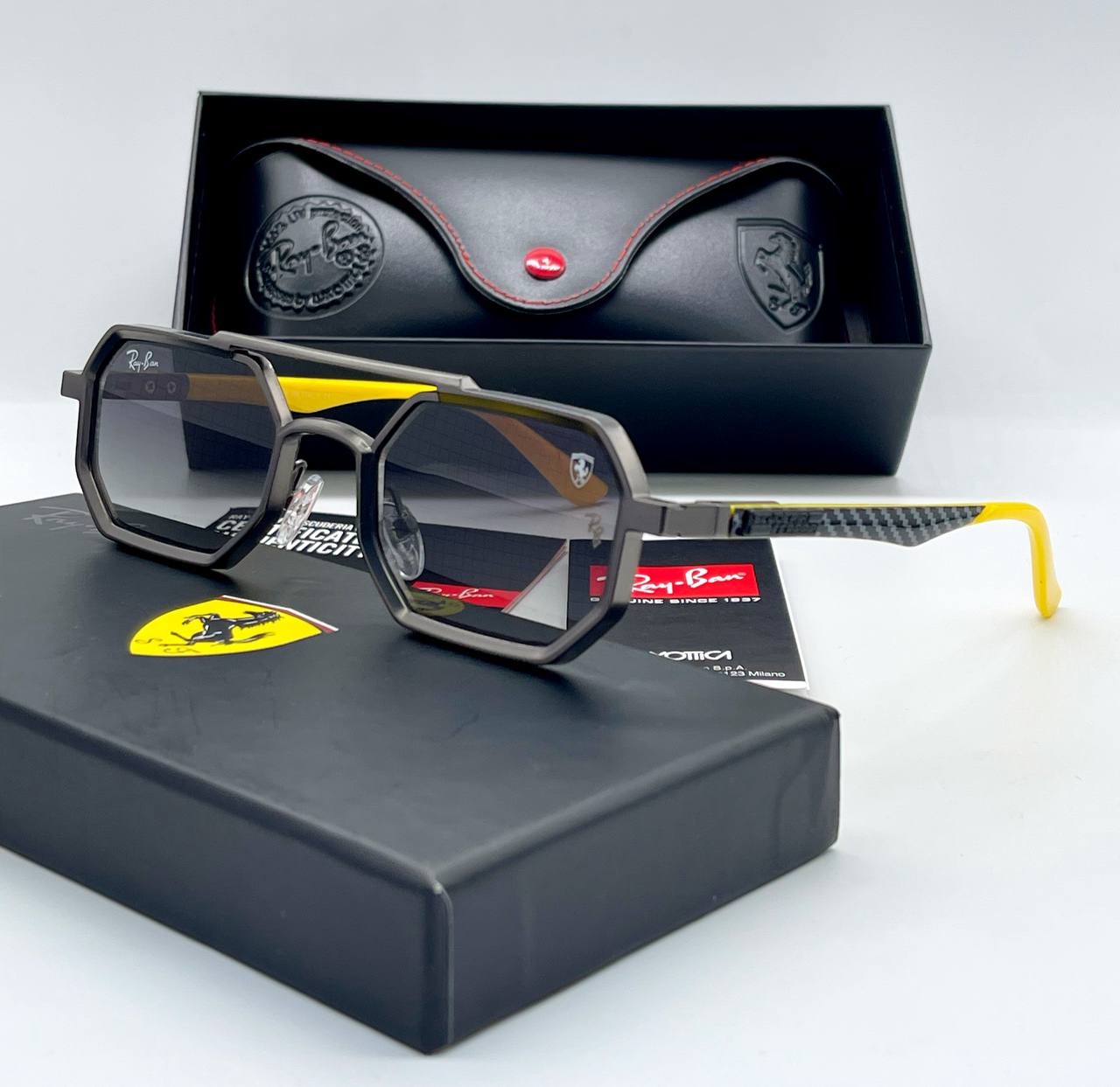 Lunette Solaire Ray Ban Ferrari tendance