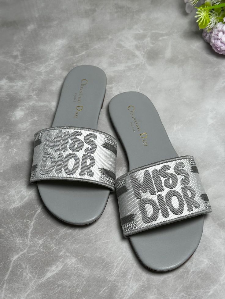 Sandale Chic Christian Dior Miss Dior Plat