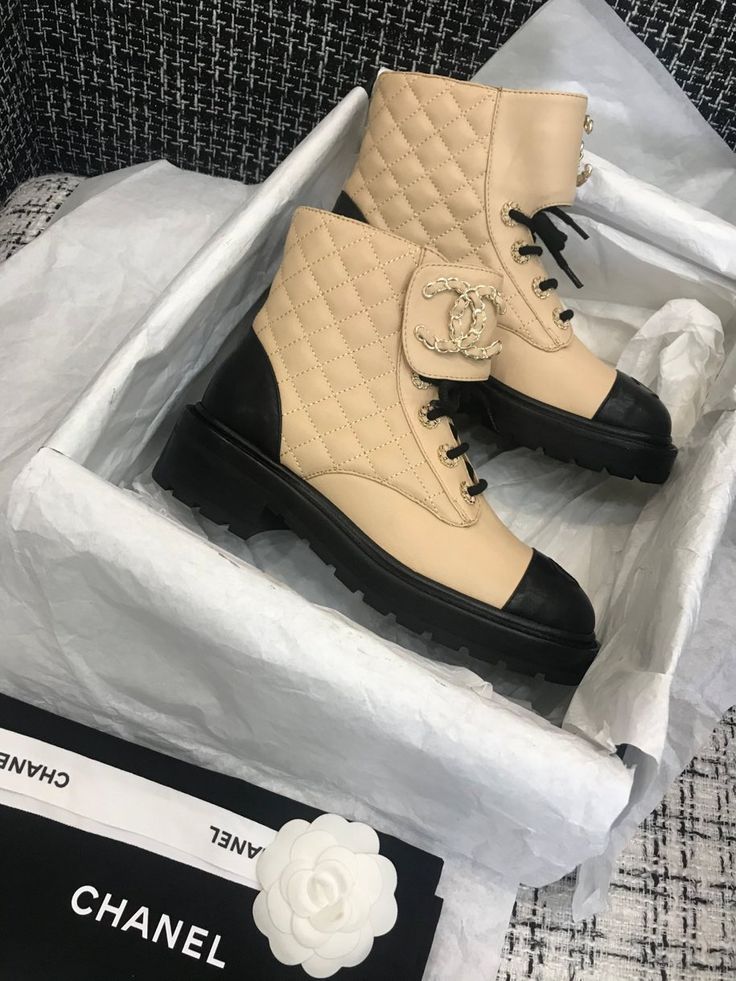 Bottine Chanel en Cuir