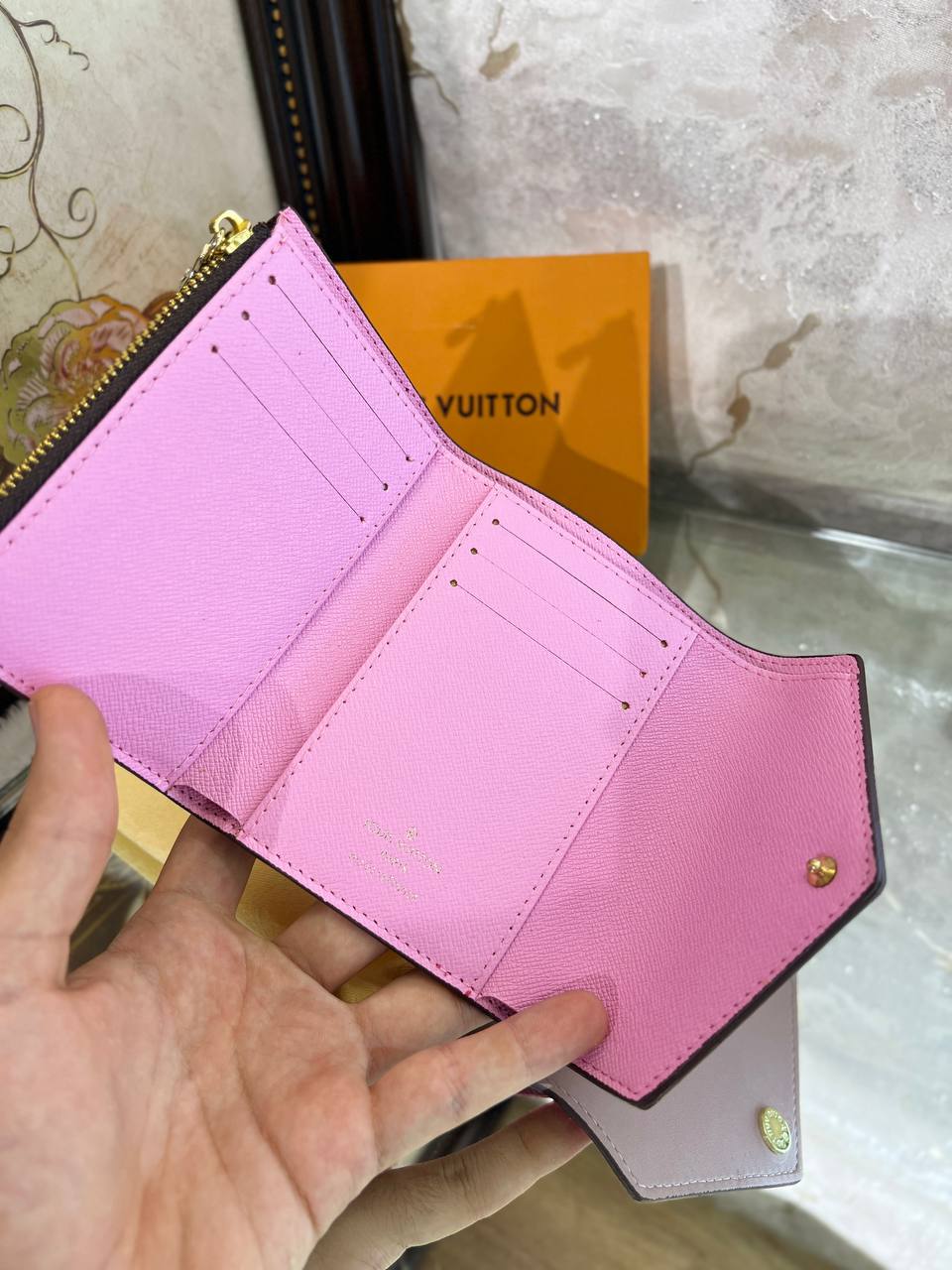 Porte feuille Louis Vuitton en Couleurs