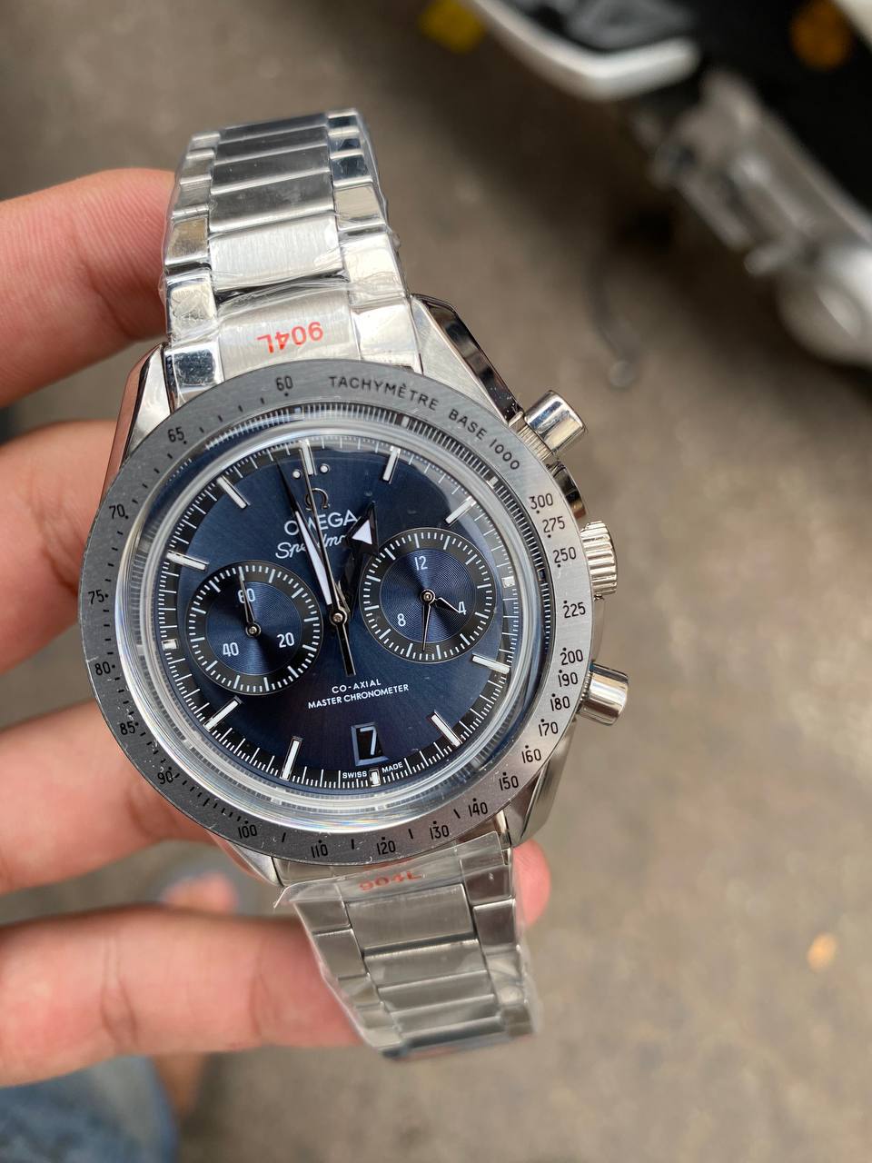 Montre Omega Speedmaster Co-Axial Master Chronometer