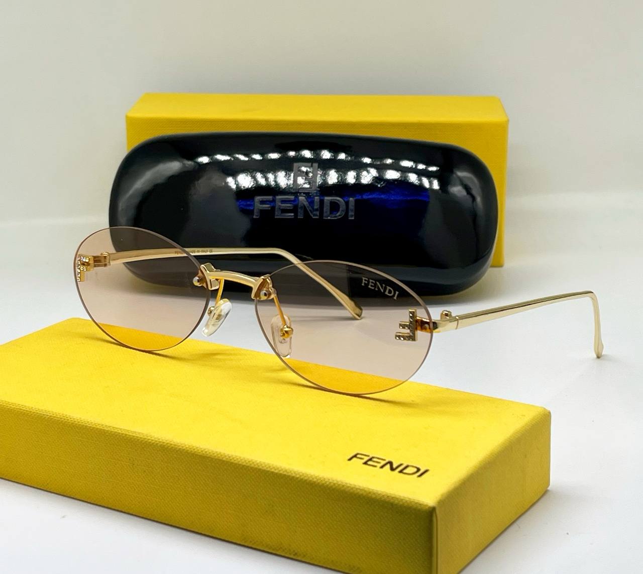 Lunette Solaire Fendi FN8790