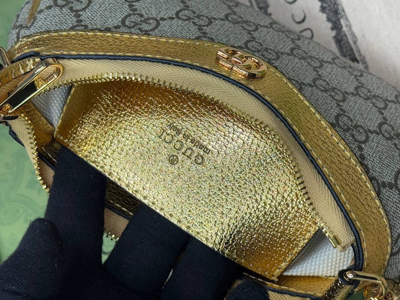 Sac Gucci à détail Doré
