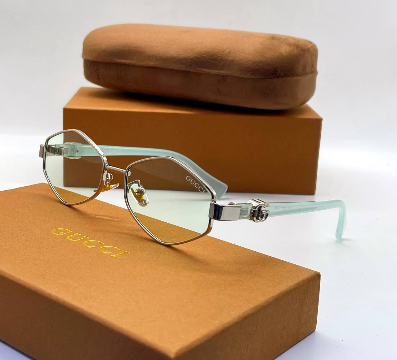 Lunette Solaire Gucci GC8712
