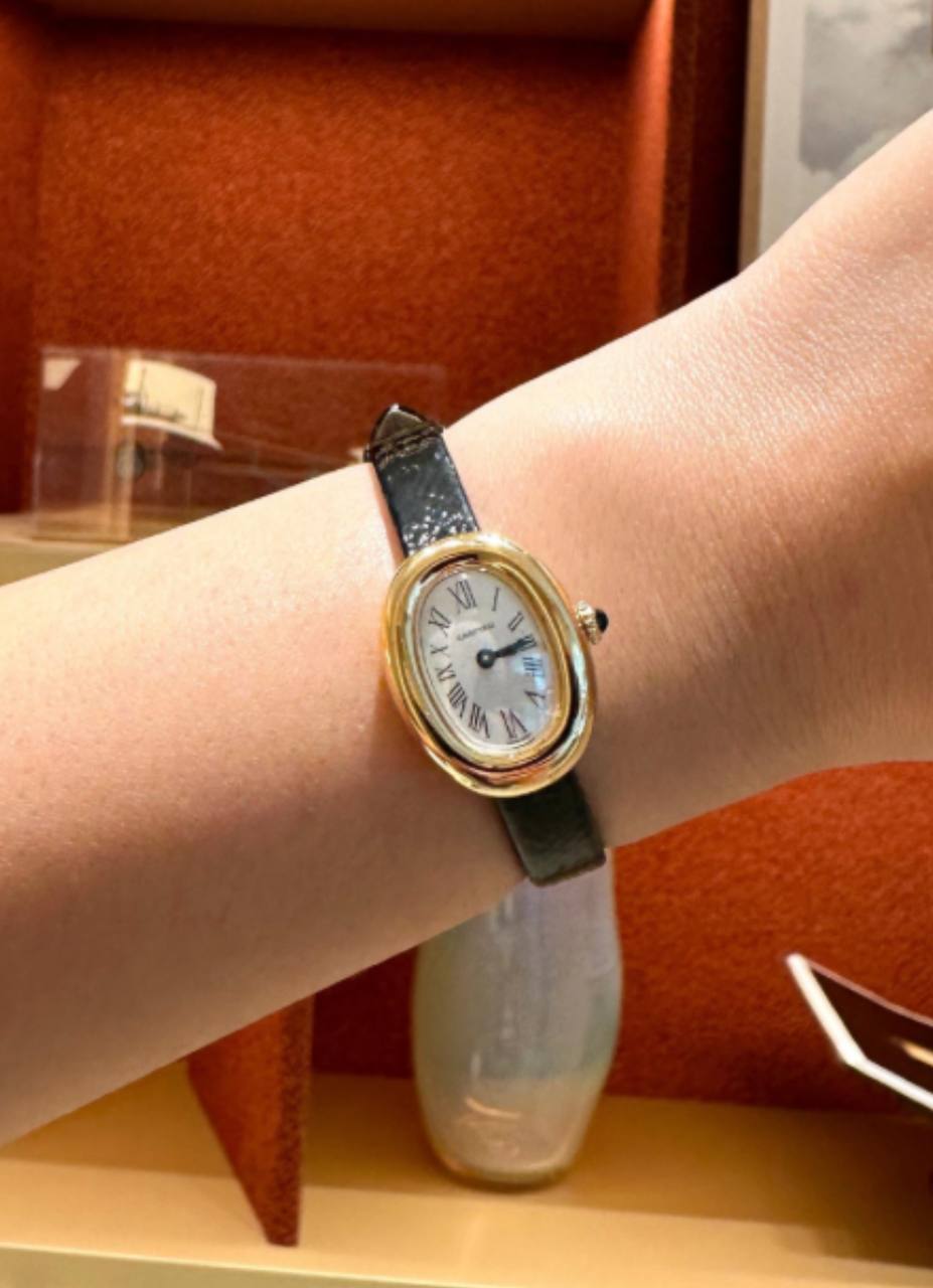 Montre Cartier Baignoire