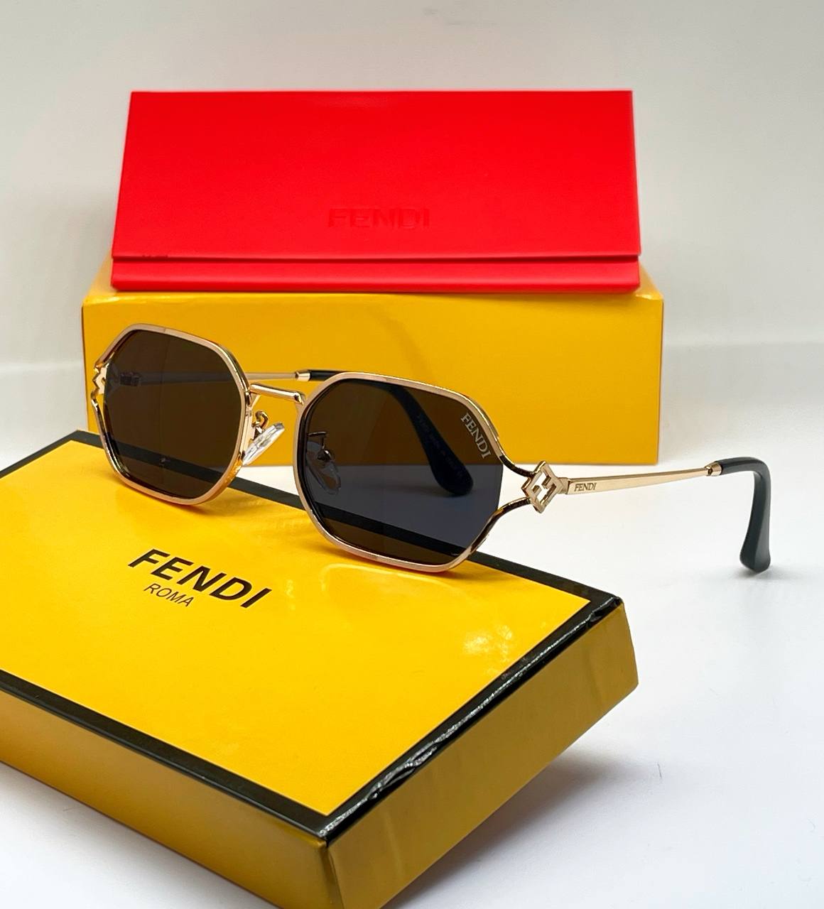 Lunette Solaire Fendi FN8794