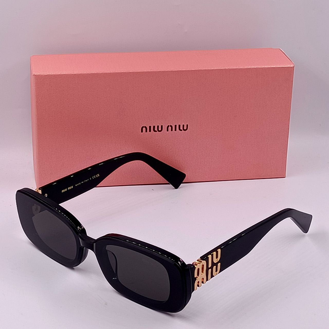 Lunette Solaire Miu Miu UV