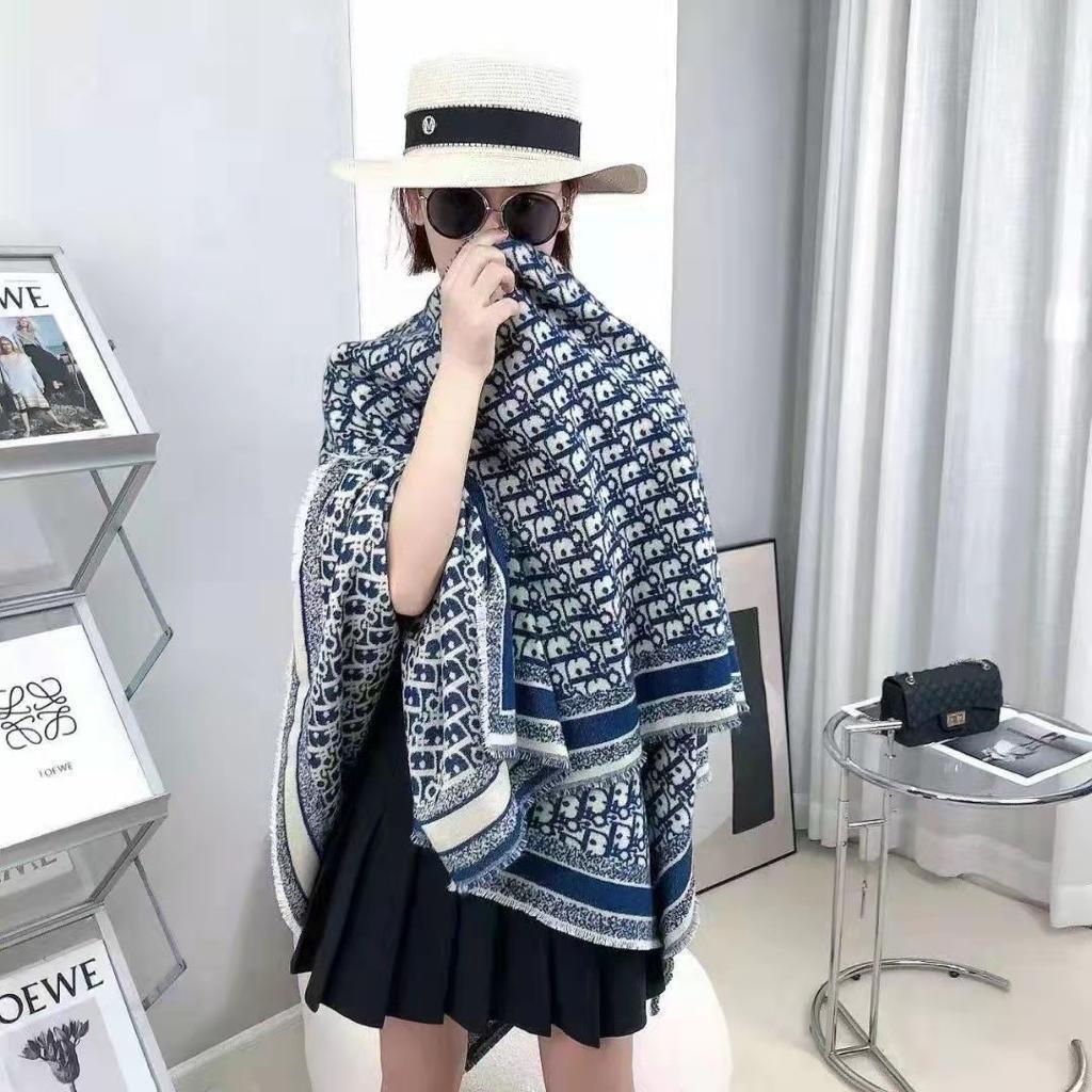 Châles Poncho Christian Dior en Cachemire