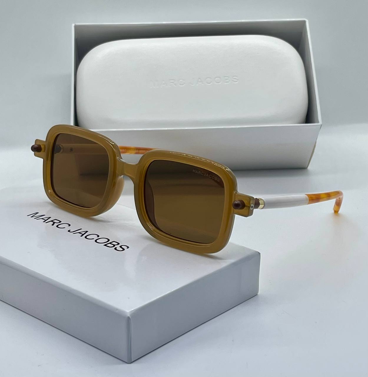 Lunette Solaire Marc Jacobs MJ7640