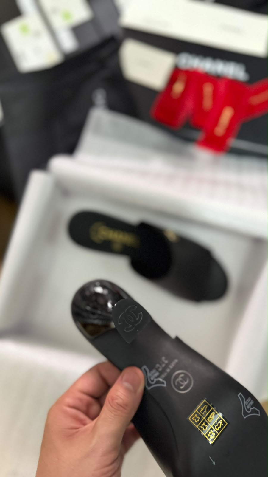 Sandales à talon Chic Chanel en Vrai Cuir Verni
