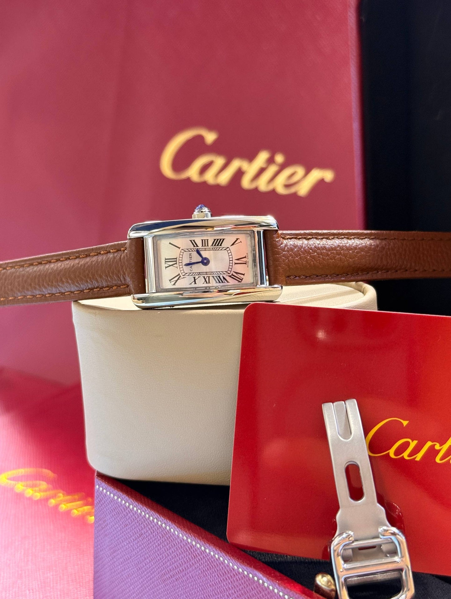 Montre Cartier Tank A Bracelet Cuir