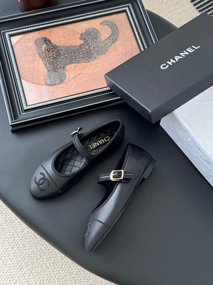 Ballerine Chanel Mary Jane en Vrai Cuir