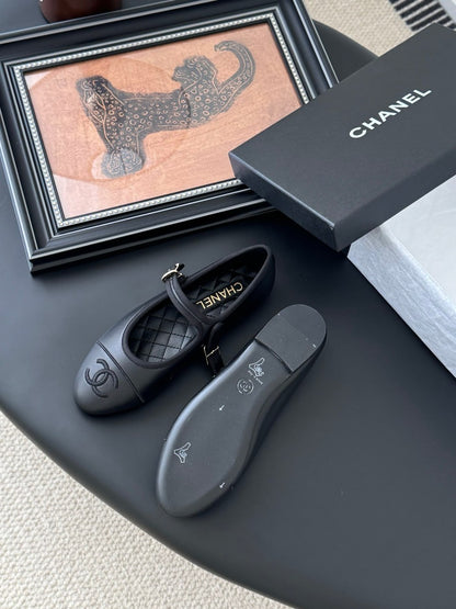 Ballerine Chanel Mary Jane en Vrai Cuir