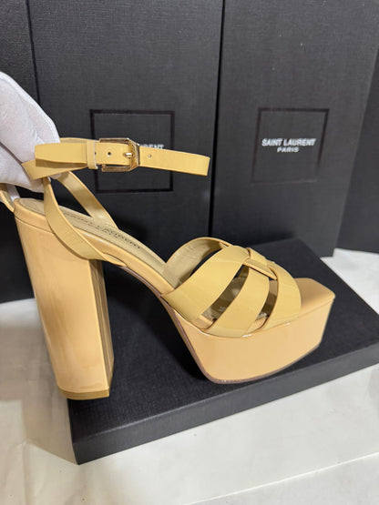 Sandale Yves Saint Laurent en Vrai Cuir