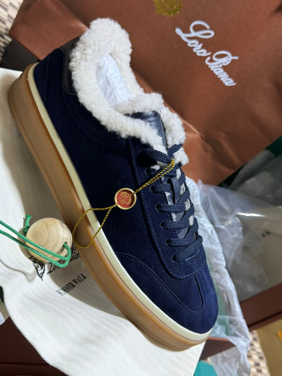 Sneakers Loro Piana en daim doublées en laine