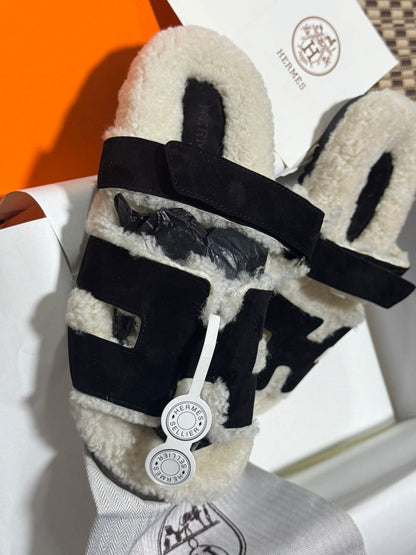 Pantoufle Mule Hermès en Shearling et daim