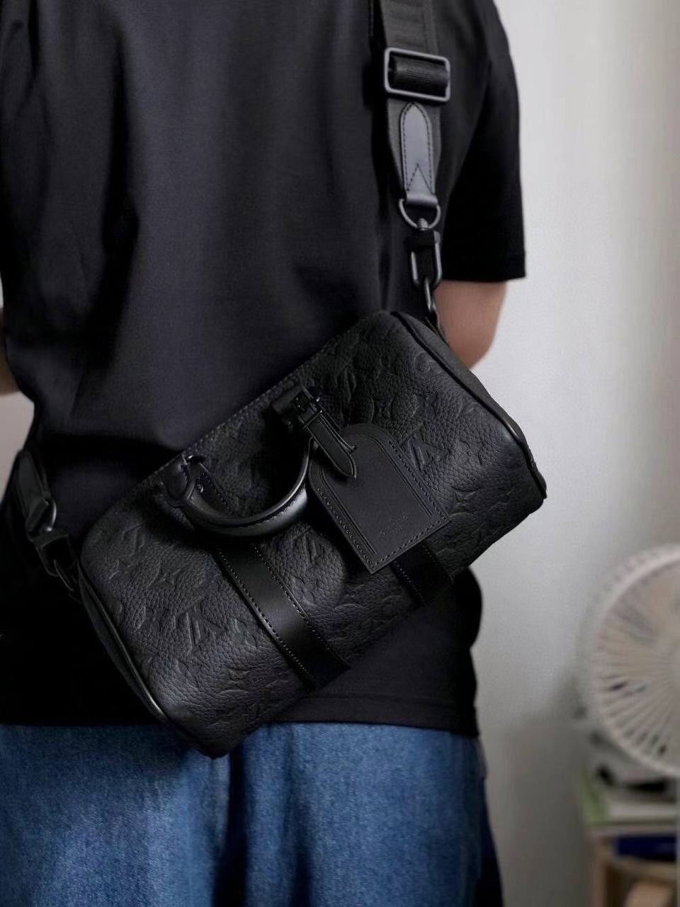 Sac Louis Vuitton Keepall 25